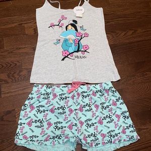 NWT mulan sleep set